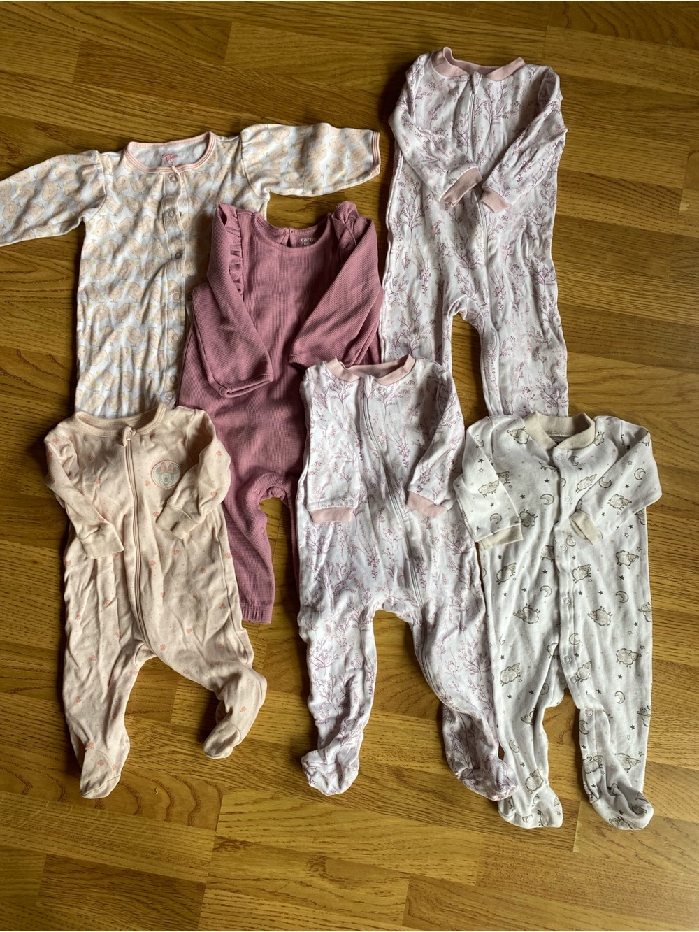 Girls sleeper lot (3-12 months)